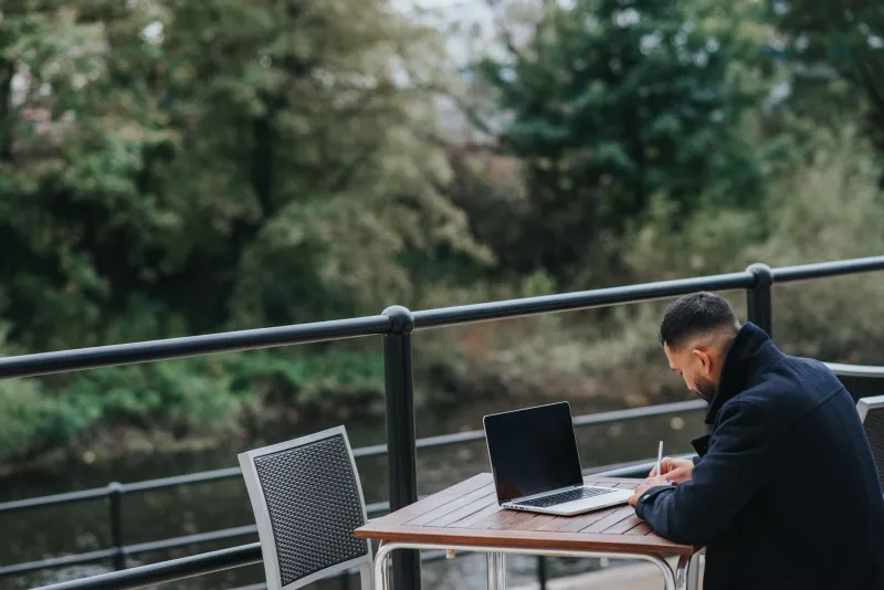 Digital Nomads and the Canadian eTA: Where Remote Work Ends and Immigration Law Begins